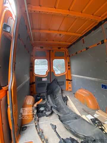 Mercedes-Benz Sprinter- Photo 9