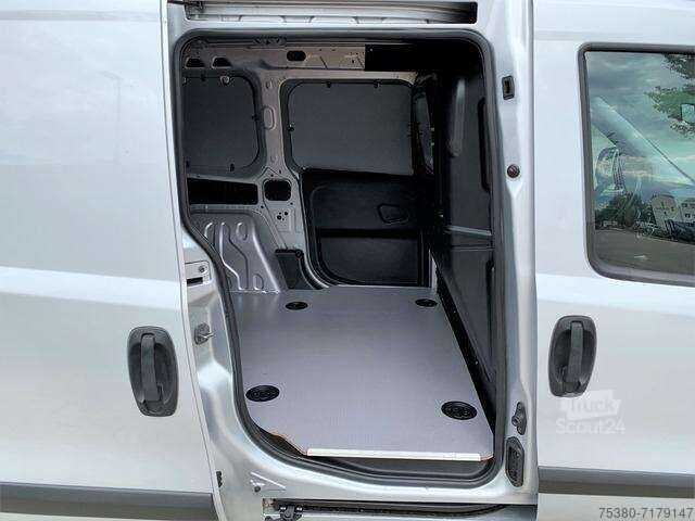 Opel Combo 1.6 CDTI 2.5t L1H1 1Hand*Klima*- Photo 9